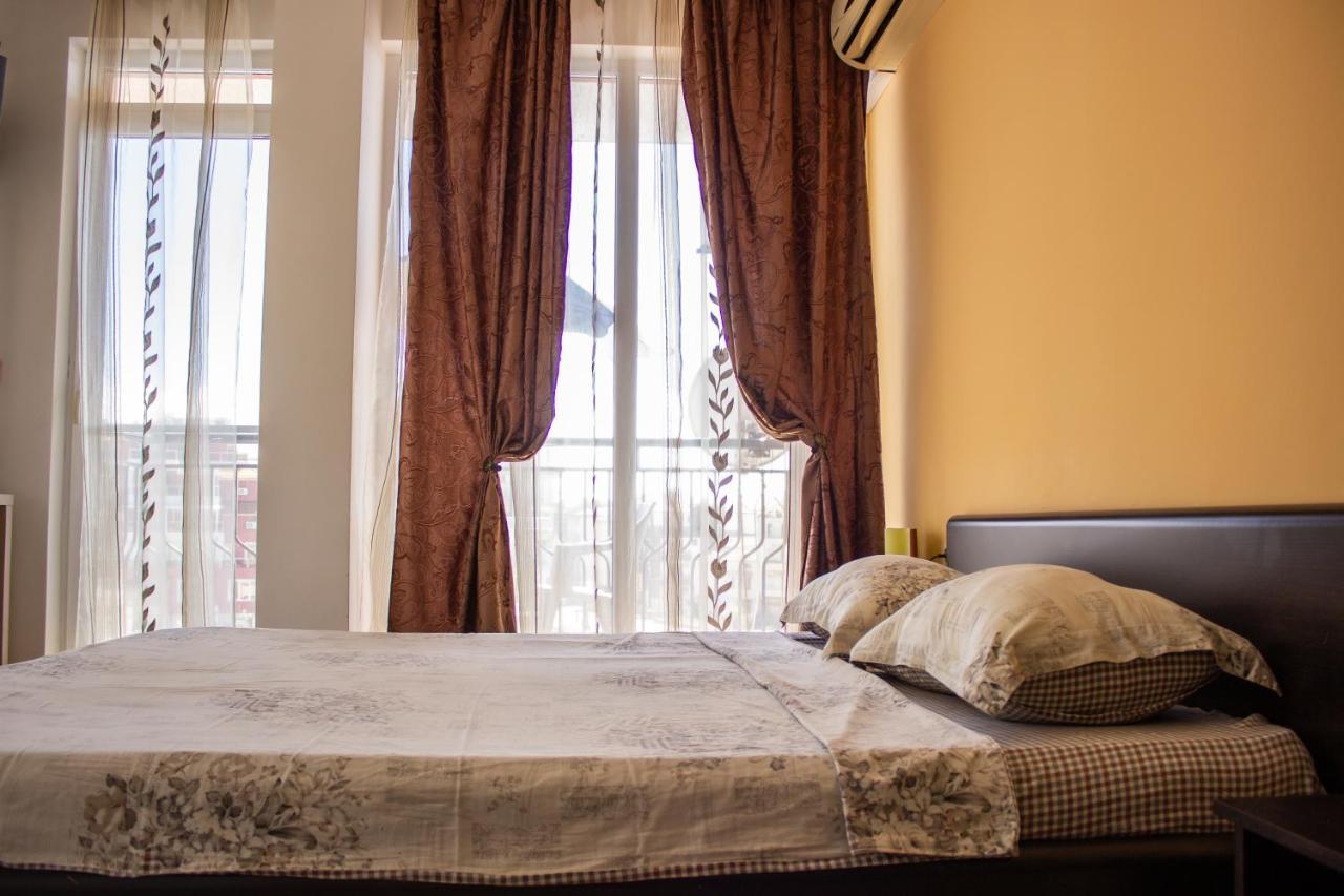 Central Couple Studio Pomorie Esterno foto