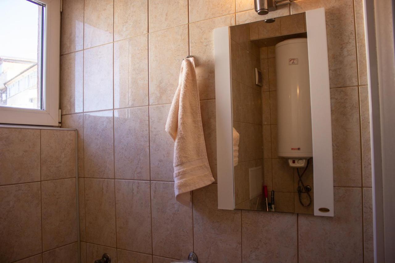 Central Couple Studio Pomorie Esterno foto
